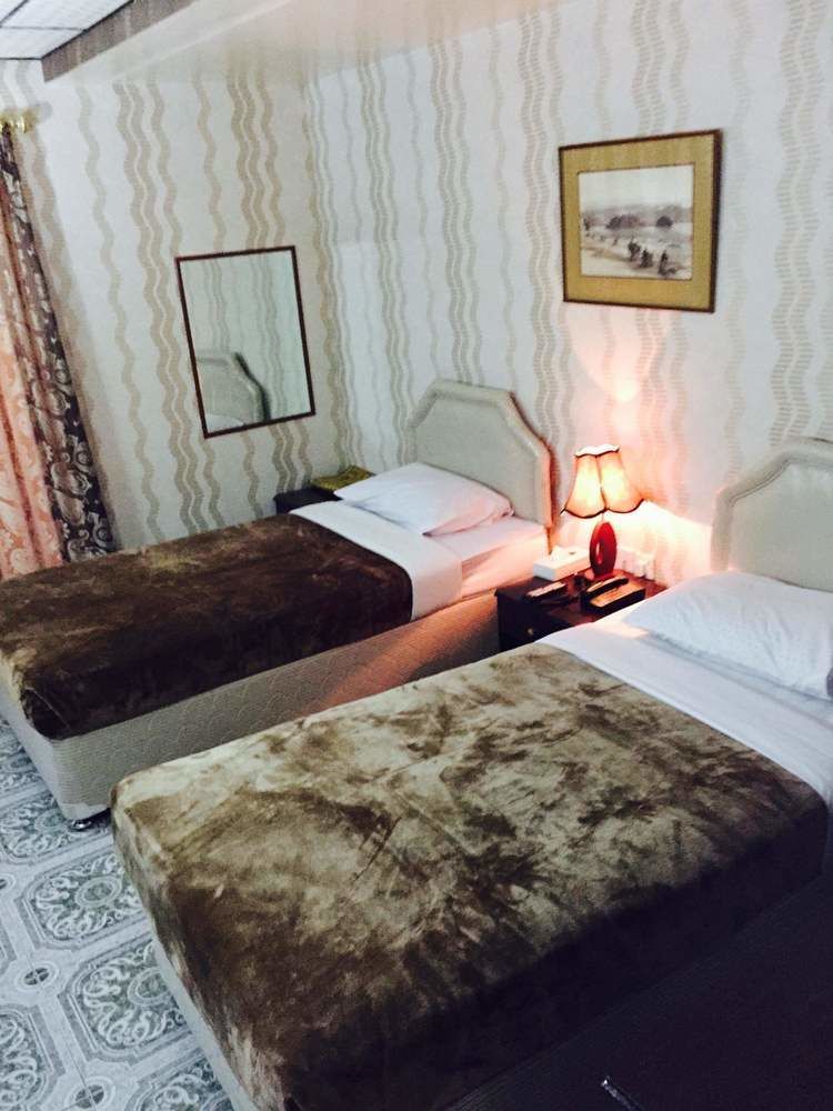 فندق ويست دبي المظهر الخارجي الصورة